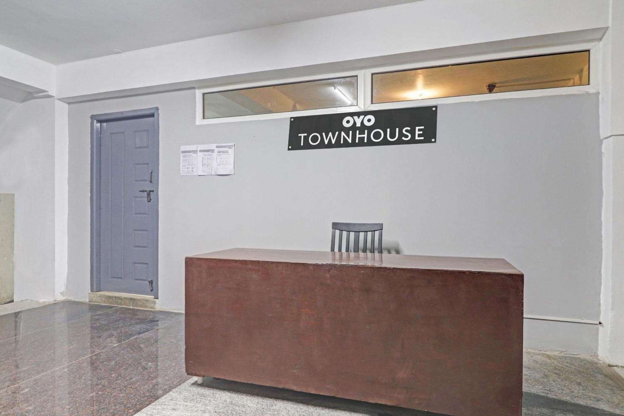 Townhouse De Alphabet Hotel Gachibowli Εξωτερικό φωτογραφία